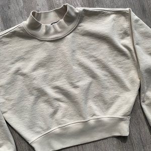🔥🔥TALENTLESS - MOCK CREWNECK SWEATSHIRT IN BONE, SIZE XS🔥🔥